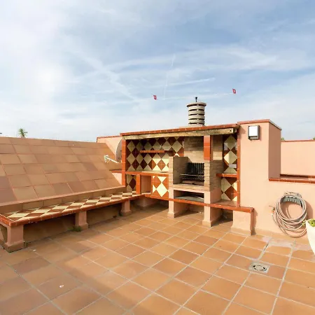Spacious In Platja Daaro With Terrace Apartament *